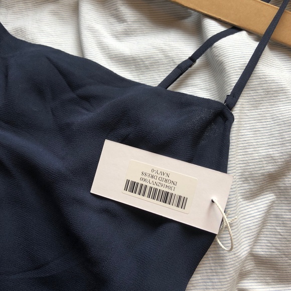 Reformation Ingrid Dress in Navy - Picture 4 of 5
